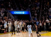 开云体育在线-尼日利亚男篮逆转勇士B队，巴恩斯制霸全场