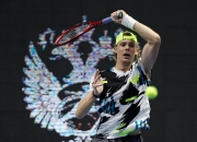 开云体育直播-美国网球队力克英国网球队，瓦林卡三分雨点燃全场的简单介绍