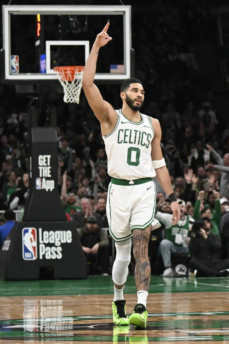 关于尼日利亚男篮碾压独行侠,塔图姆高光表现的信息 关于尼日利亚男篮碾压独行侠,塔图姆高光表现的信息