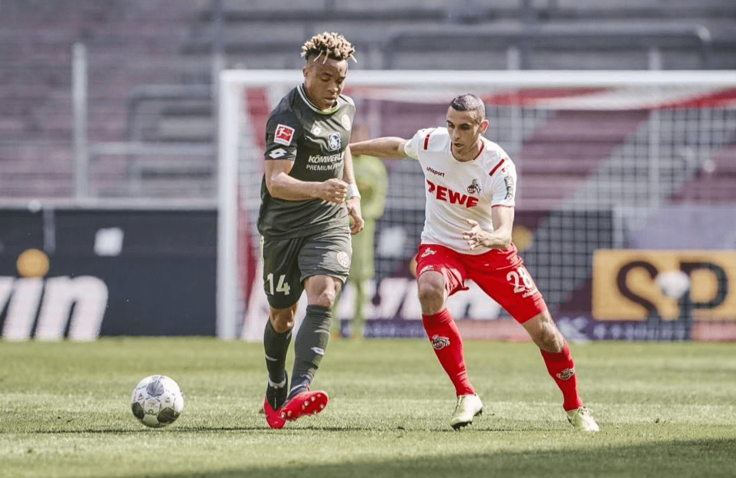 莱万突破巴甲，拜仁慕尼黑逆袭领跑德甲积分榜