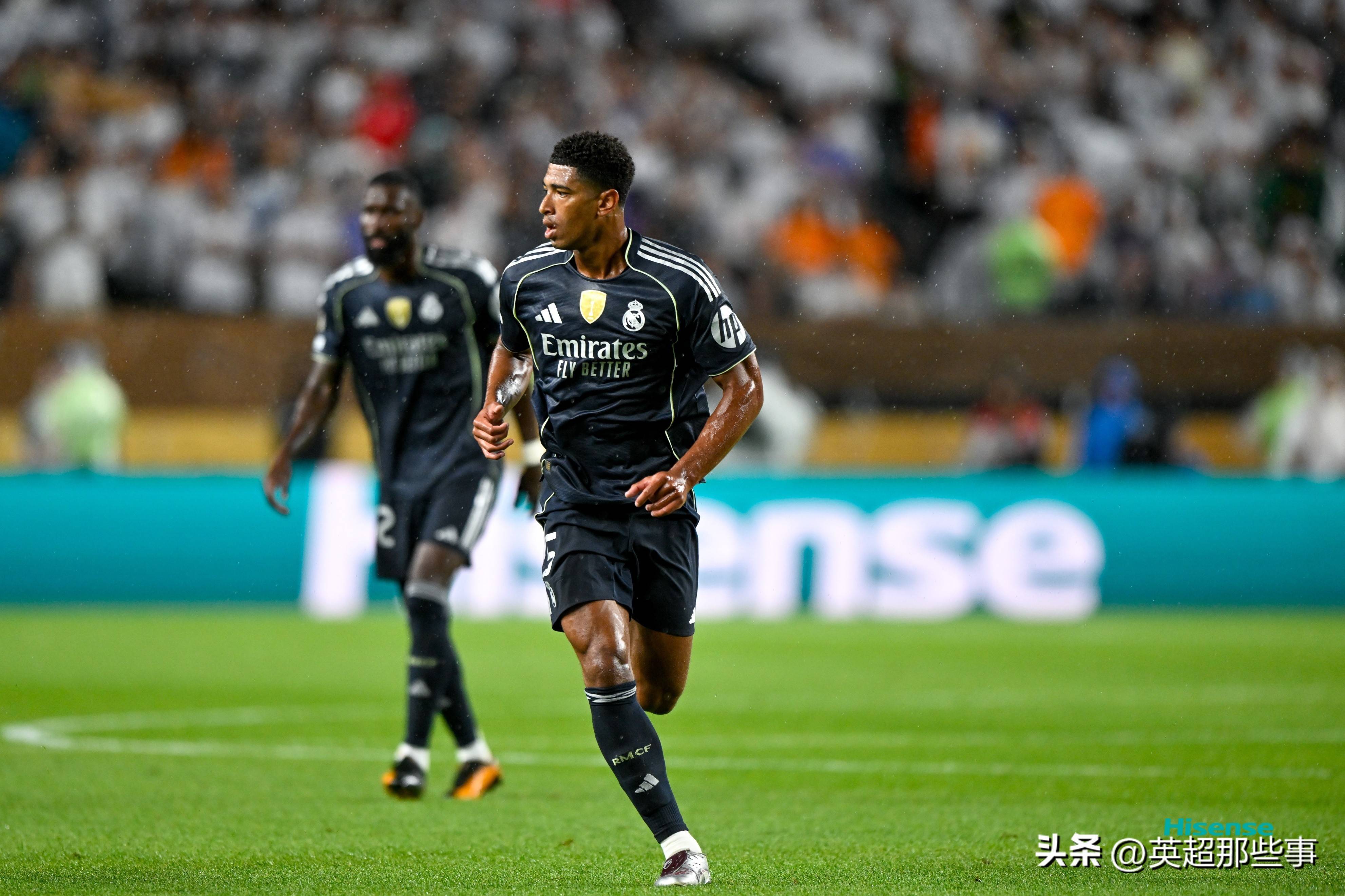 阿贾克斯客场战平皇马,晋级洲际杯半决赛的简单介绍 阿贾克斯客场战平皇马,晋级洲际杯半决赛的简单介绍