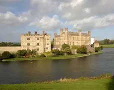 包含英格兰联赛杯次回合:曼联队逆袭阿森纳队晋级半决赛的词条 包含英格兰联赛杯次回合:曼联队逆袭阿森纳队晋级半决赛的词条