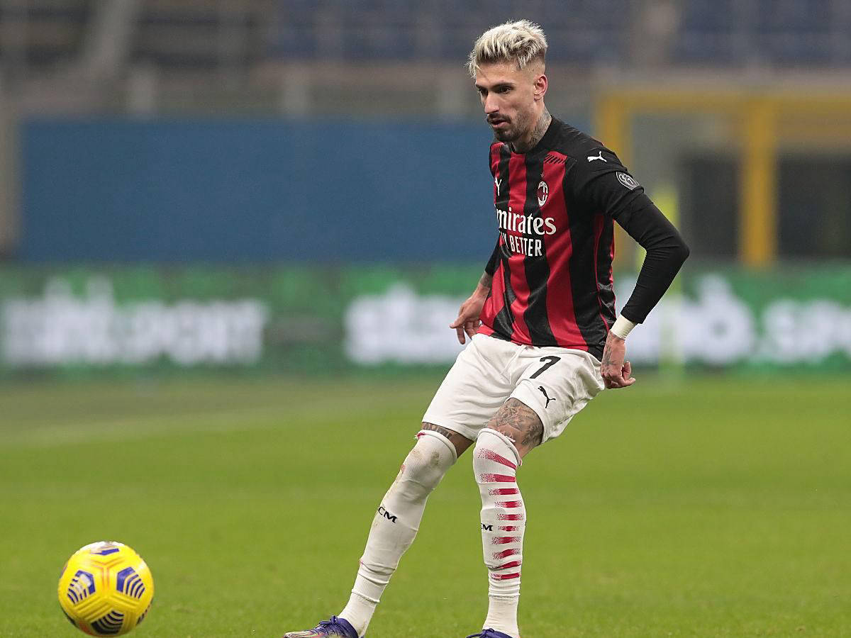 包含AC米兰后防连续两轮零封,球队防线表现稳固的词条 包含AC米兰后防连续两轮零封,球队防线表现稳固的词条