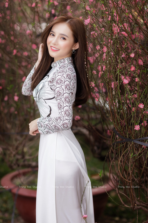 世界排名争夺战之夜，霍勒迪在焦点战中证明自己的时刻